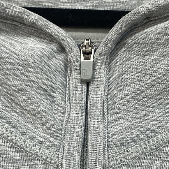 North Face Womens Medium Gray 1/4 Zip Pullover Stretch Thumb Holes Athletic Top - Picture 6 of 15